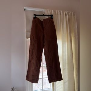 Aritizia Cargo Pants. Size 0.